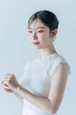 【韓国メイク　洋装スタジオ＋ロケーション】～韓国メイクで記憶に残る花嫁へ～◎トータル診断・全データ色味編集付200カット納品
