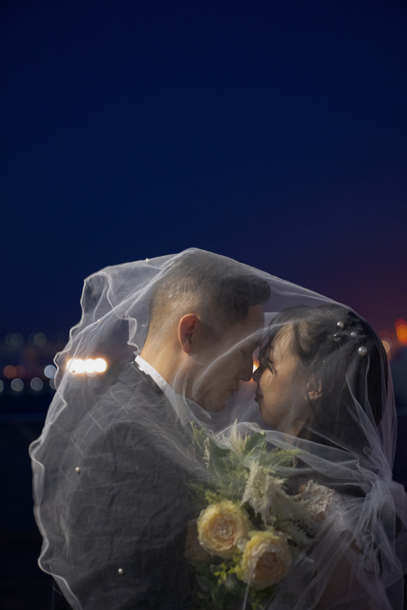 ヴェールを被って