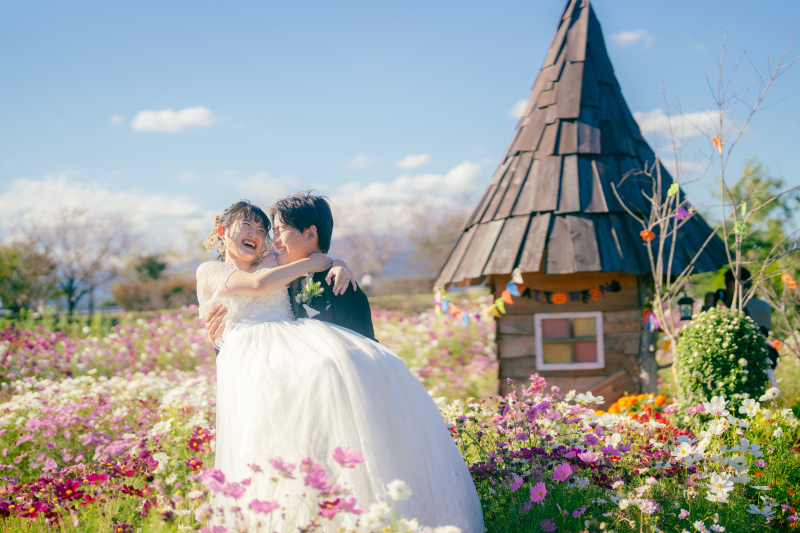 お花畑でロケーションフォト