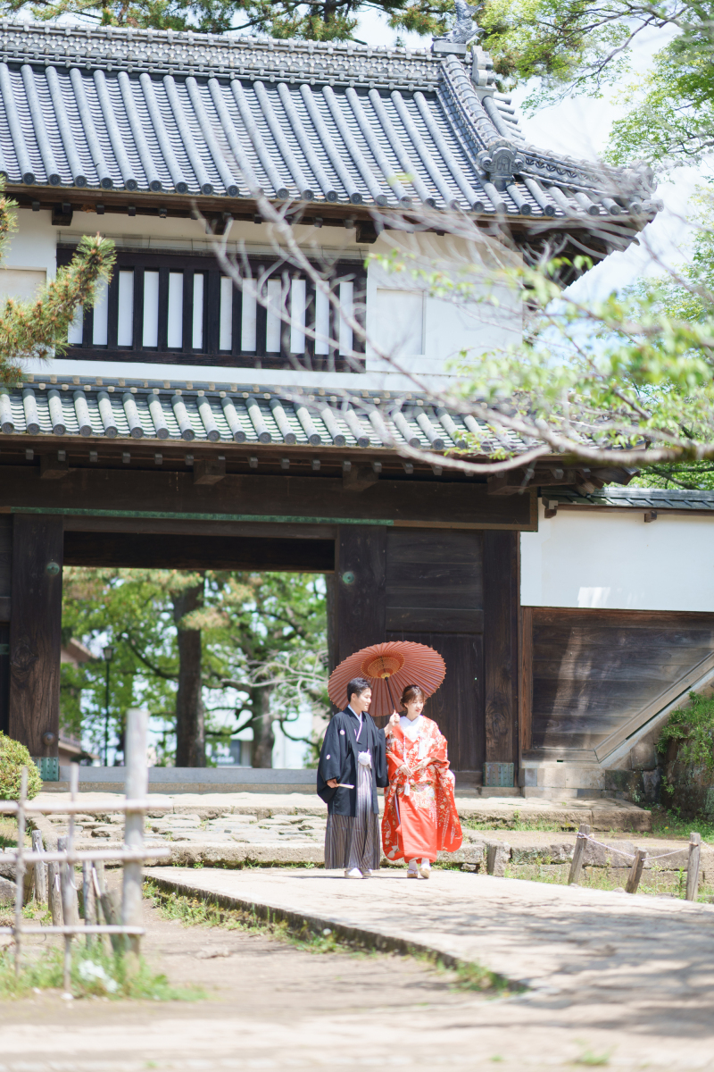 【秋の公園フォト♪受付開始!】和装庭園ロケーションプラン【データ100カット付◆衣装グレードアップ料金なし!】