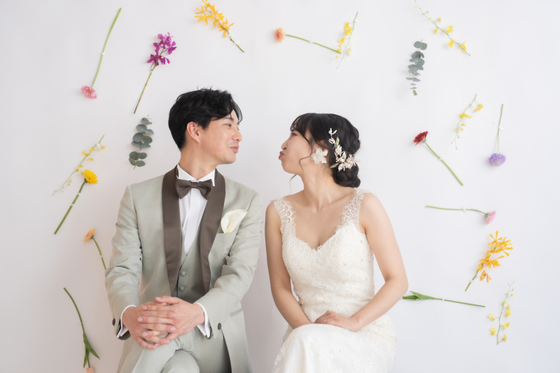 毎月2組限定【生花プラン】「洋1着＋和1着スタジオ」アルバム10P＋使用データ15カット！通常¥235,400→¥213,400