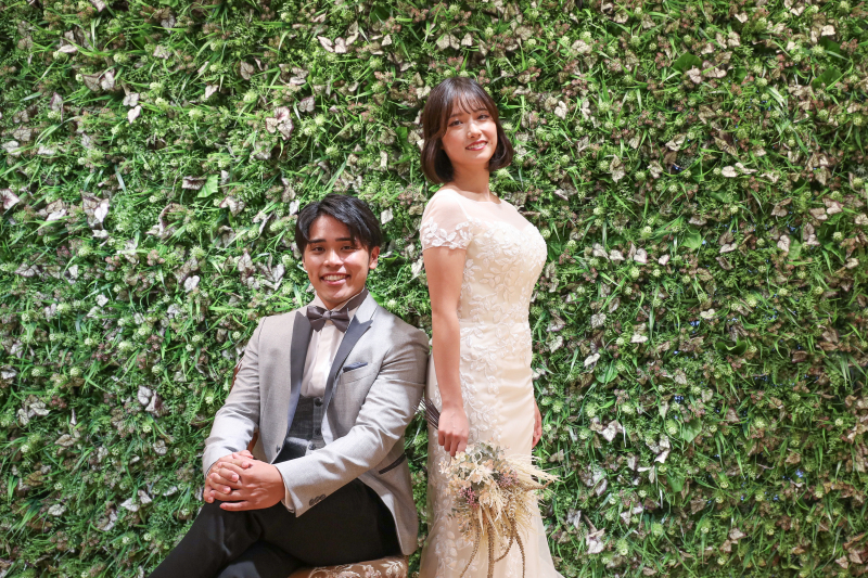 ウェディングドレスにも映えるグリーンカット