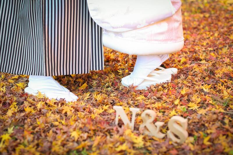 洋装1点＆和装2点ロケーションフォトプラン | 新婦衣裳3点＆新郎衣裳2点で美容着付け、データ200カット付き