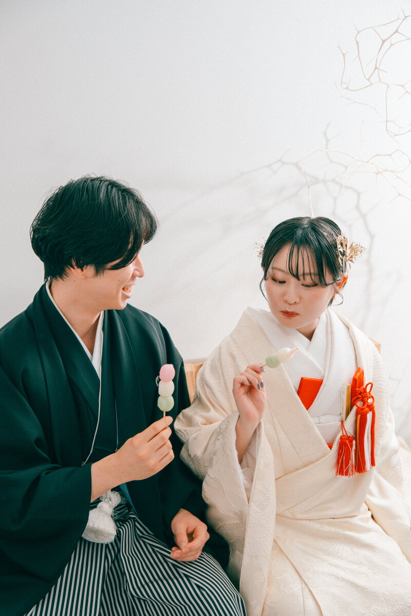 ふたりでいるときの姿を、ふたりは見られないから。