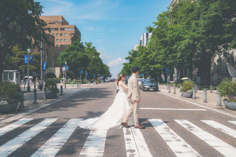 【日本大通り】◎120分撮影し放題◎全データ色補正付150カット以上納品・申請代行+申請料金込み・新婦様ヘアメイク付き