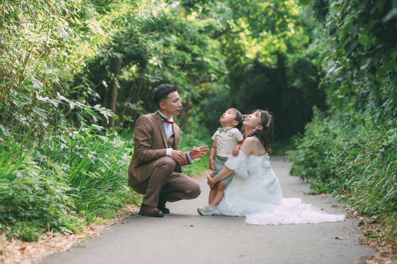 【フォミリーウェディングフォト】◎全データ色補正付で納品・申請代行+申請料金込み