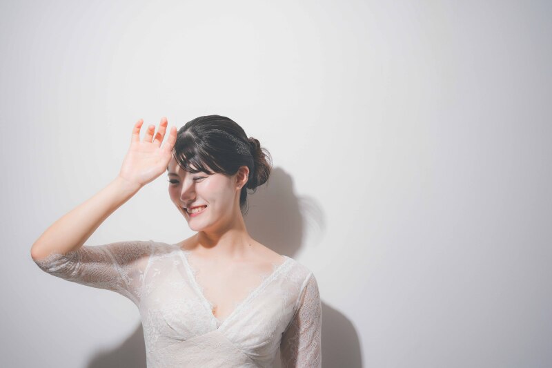 【スタジオ撮影】ソロウェディング撮影◎ヘアメイク付き◎データ100カット納品