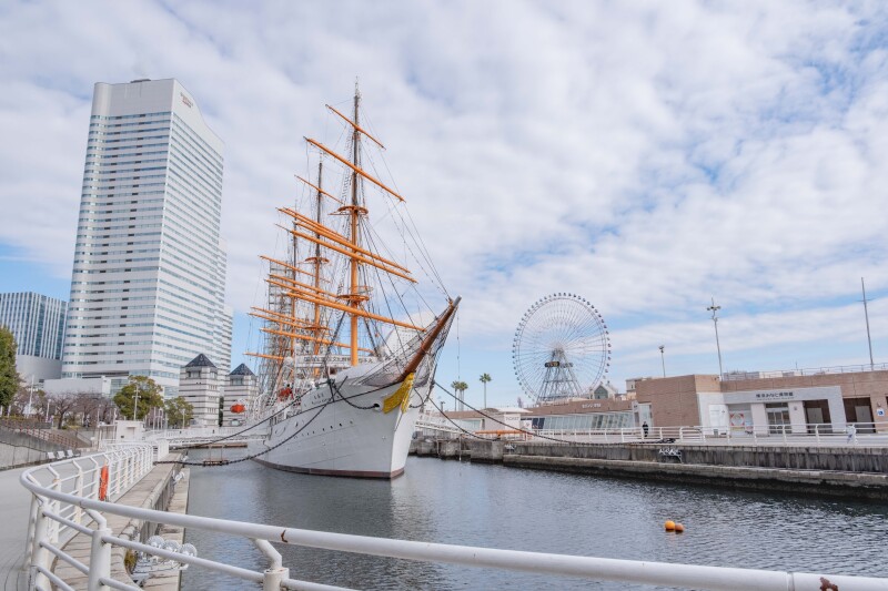 【日本丸メモリアルパーク】◎ロケ地120分撮影し放題◎全データ色補正付150カット以上納品・申請代行+申請料金込み