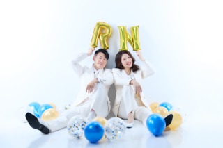 お揃いのパンツスーツがオシャレ！