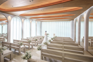 ARTS atelier（アーツアトリエ）_【チャペルフォト×オペラ】25年リニューアルの光注ぐ大人チャペル