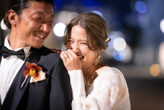 夜景よりも輝く笑顔の一瞬を切り取って。