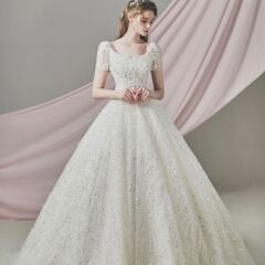 【スタジオ韓国ドレス】フェミニンビジュースタイル