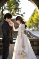 【スタジオ韓国ドレス】透明感際立つ韓国レースドレス