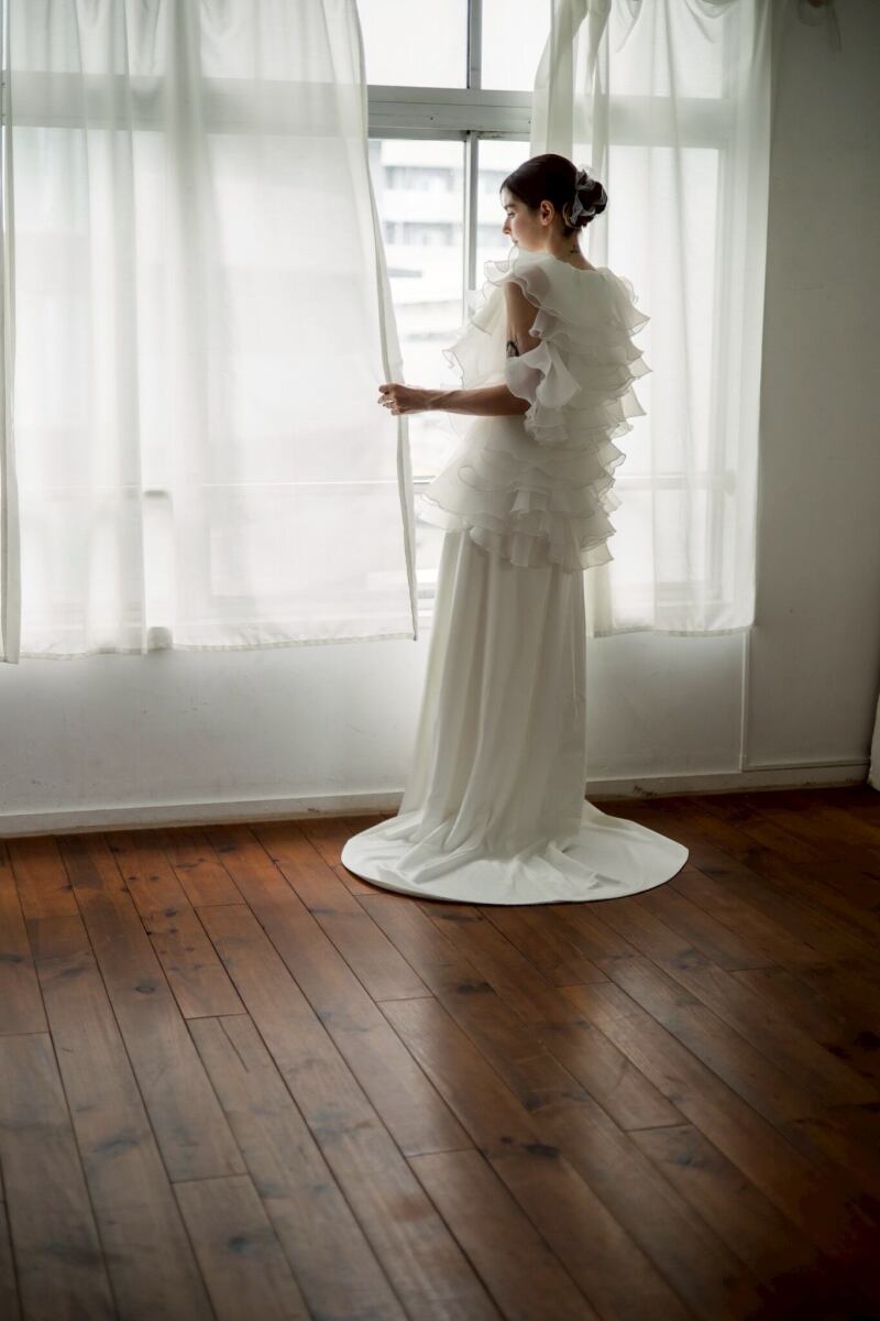 【ロケーション用】フリルクレープドレス