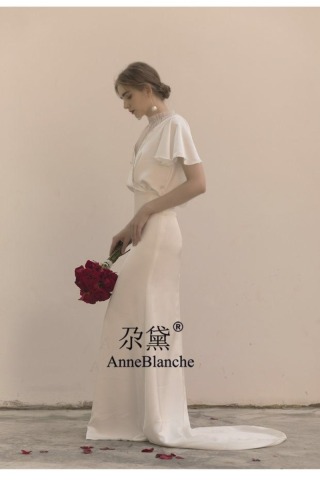 【ロケーション用】しなやか生地スレンダードレス