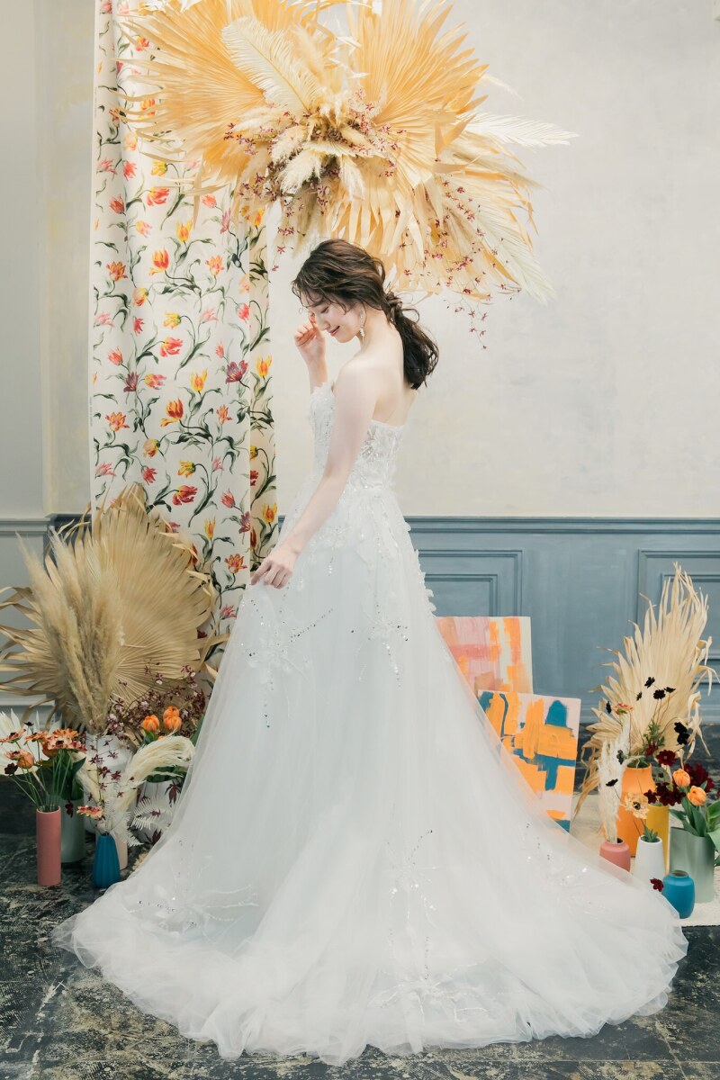 【ロケーション用】キラキラ刺繍ベアドレス