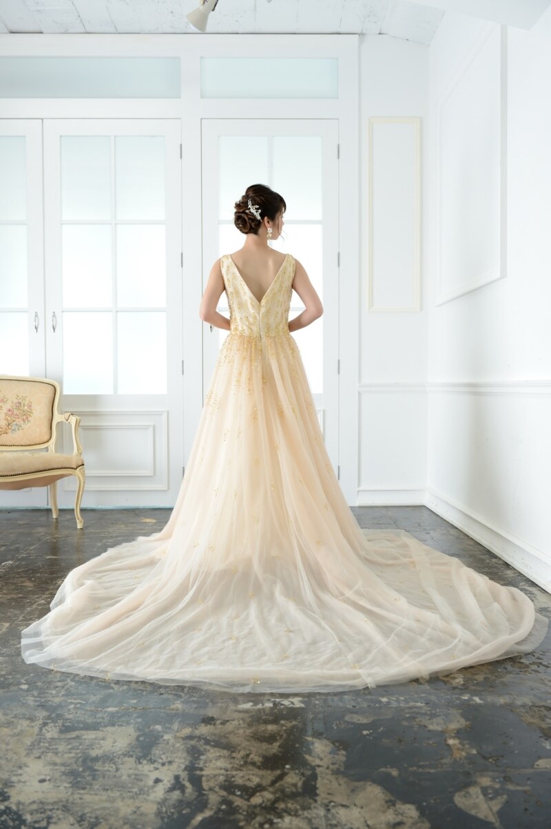 【ロケーション用】ゴールドキラキラドレス