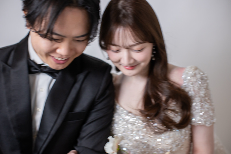 ポージングまで丁寧に演出