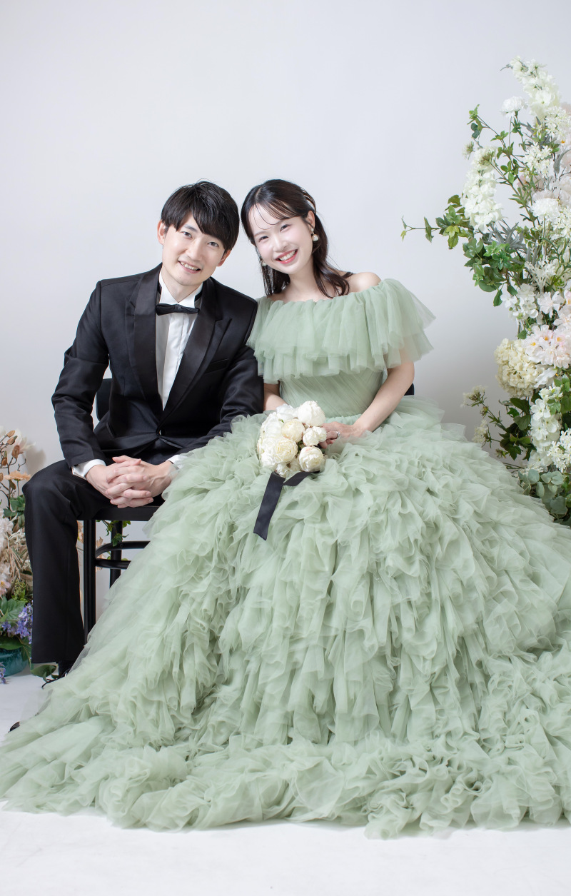 王道だからこそ美しい、寄り添い座りショット