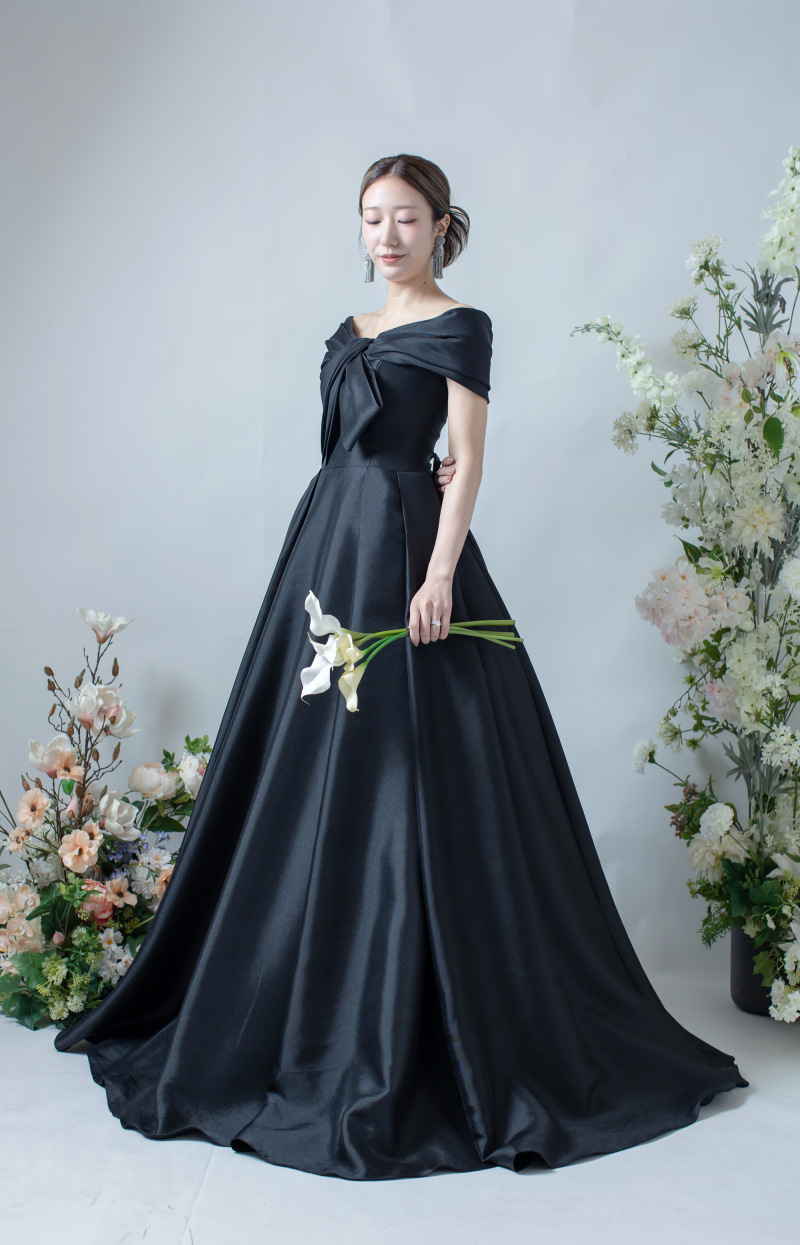 ソロウェディングショットだから叶う、私だけのカラー