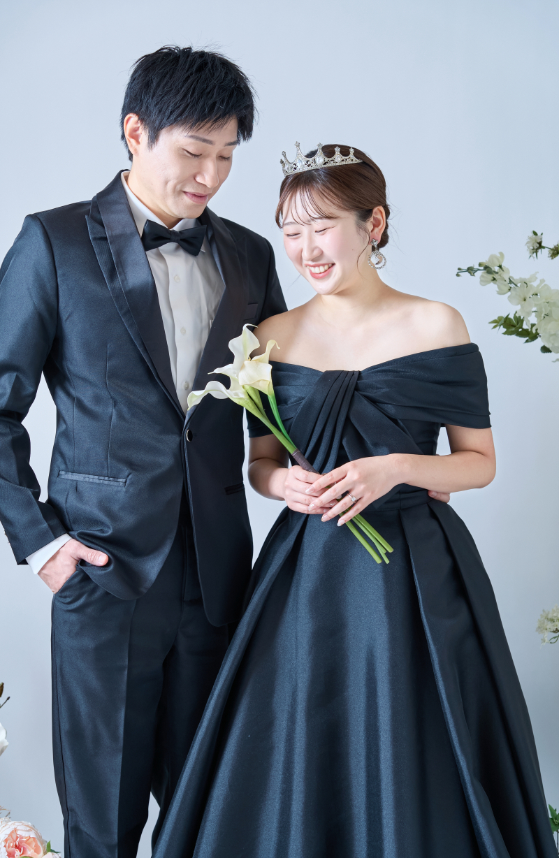 韓国メイク×ブラックドレス