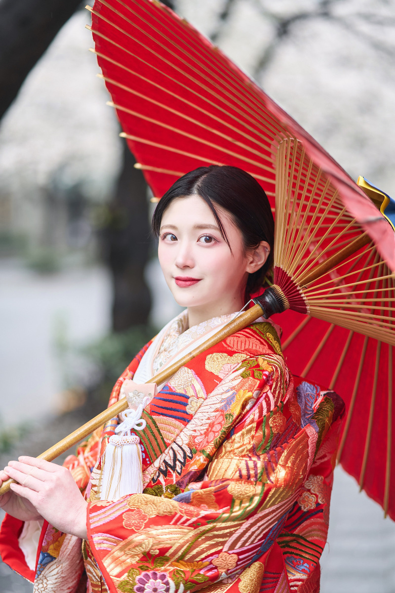 新婦様の美しさが際立つソロショット