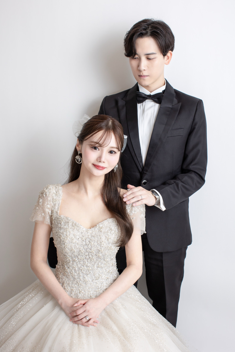 【１週間以内のお届け！特急納品プラン】洋装スタジオカメラマン撮影