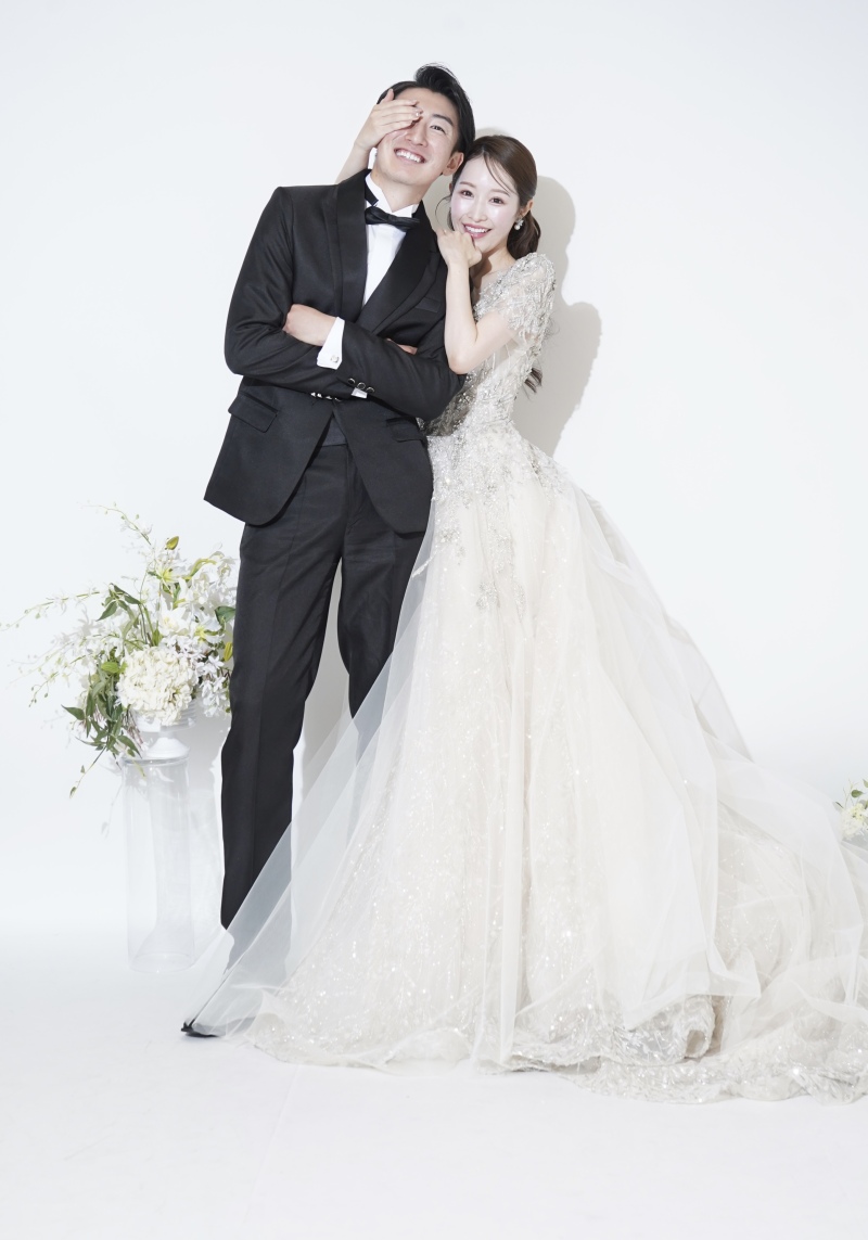 【洋装韓国ヘアメイクプラン】ポージング指導＆セルフフォト　データ当日お渡し