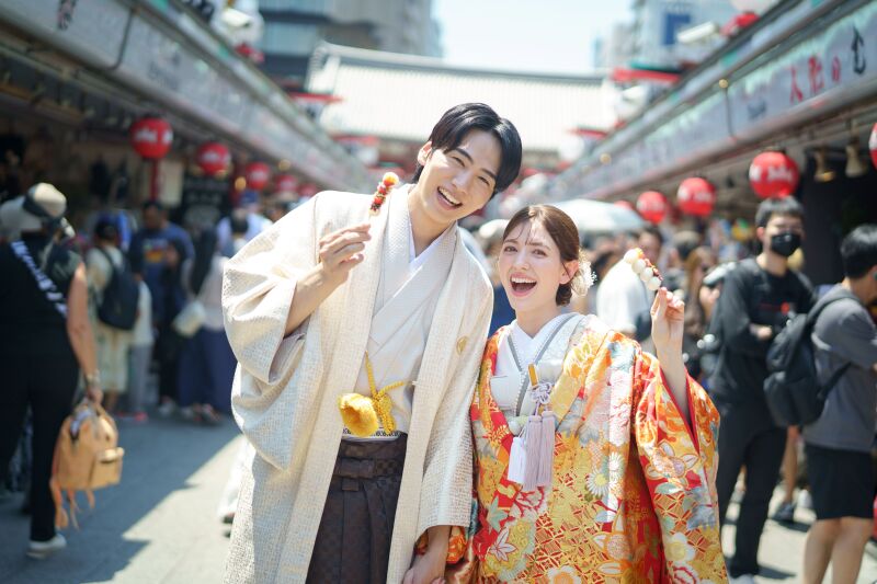 衣装にご納得いただけて初めてご成約、安心サービス◎