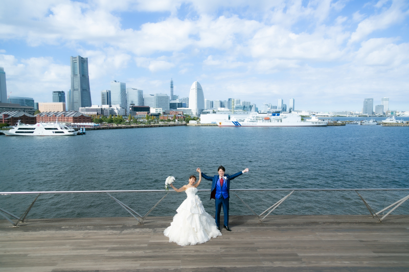 みなとみらい全体を映し込みました