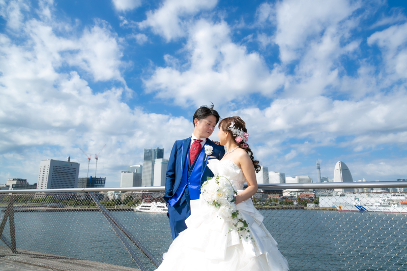 秋空の大さん橋