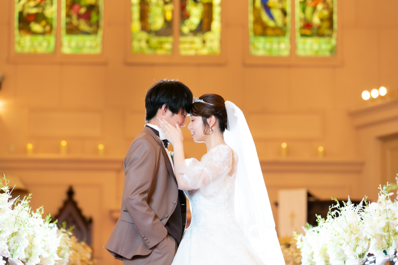 バージンロードの中心で