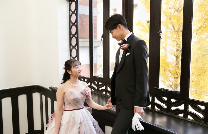 光の踊り場で、想いが重なる