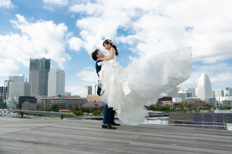 抱き上げポーズ