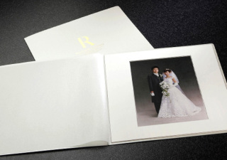 記念写真　1ポーズ(A4写真相当台紙付)