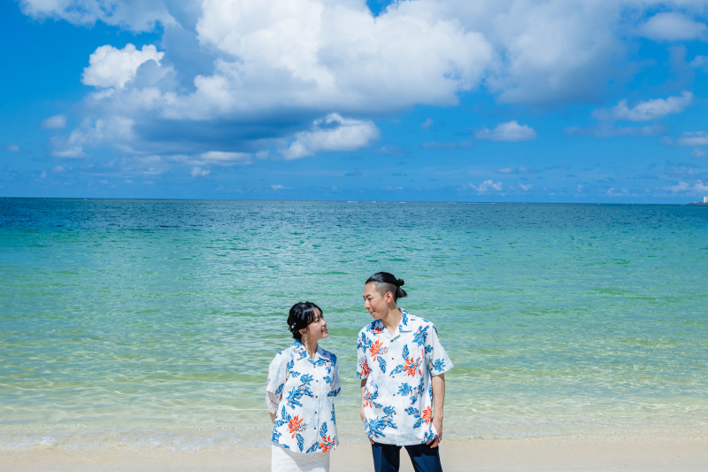 お揃いのアロハシャツに着替えて♪