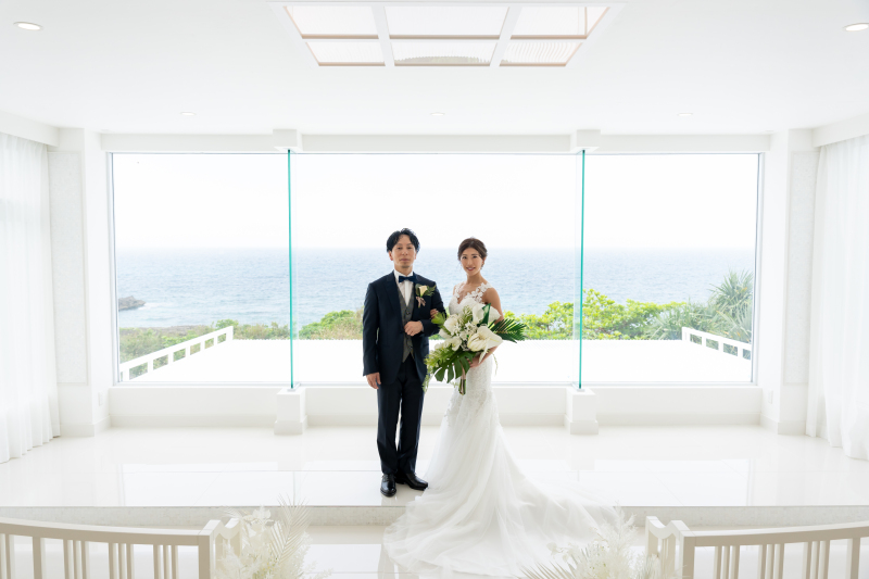 まずはチャペルで2ショット撮影