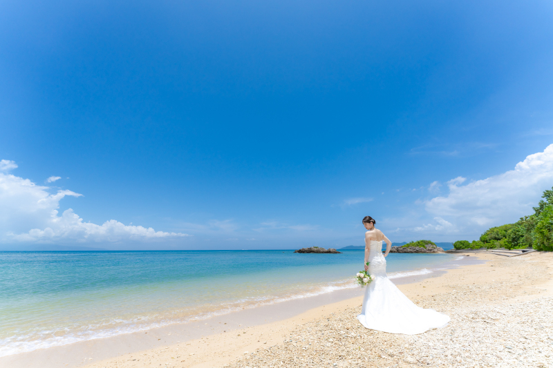 妊娠中も安心できるドレス