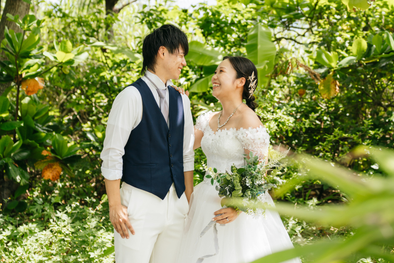 南国の木々に囲まれて