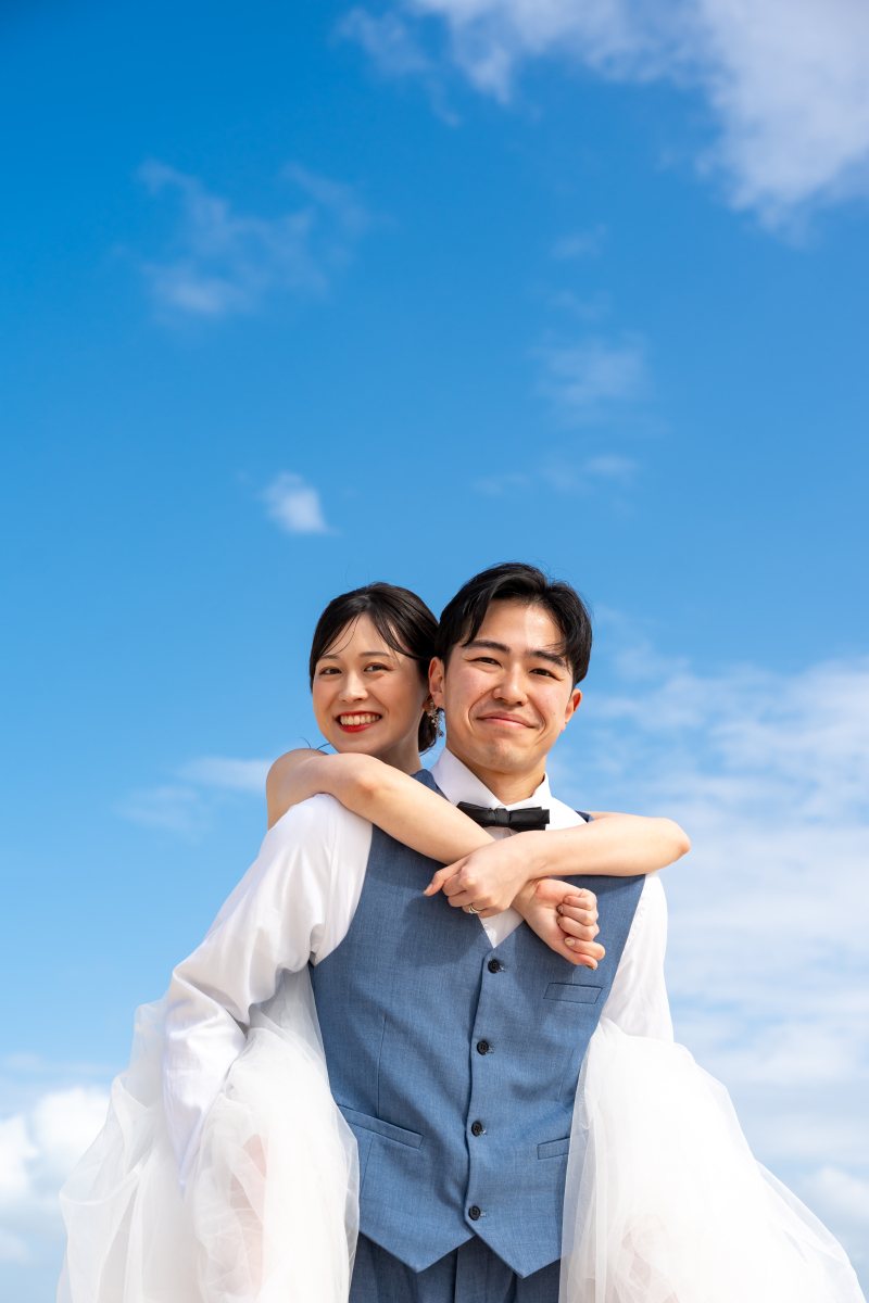 衣裳チェンジをしてビーチ撮影へ！