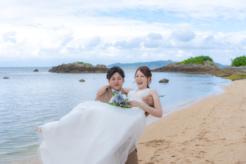 幸せいっぱいのお姫様抱っこ