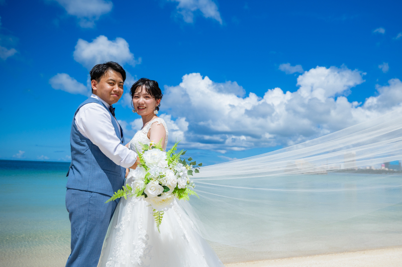 トレーンも美しくなびかせて