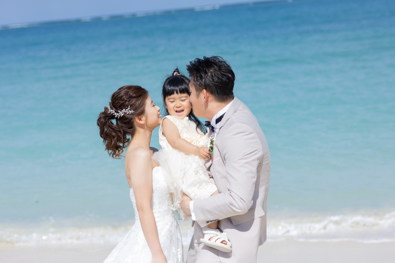 【沖縄本島限定】\お子様衣装付88,000円!/お子様との写真も残せるファミリー撮影100カットプラン♪11月~1月も間に合う!