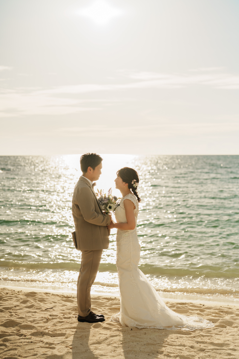 【沖縄本島】4月迄撮影の限定★特別価格！＼コミコミ70カットを8.8万円で叶える*／衣裳選び放題！憧れのビーチ&サンセット撮影♪