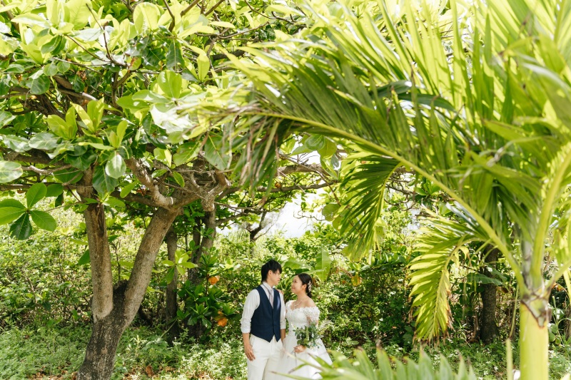 【宮古島】\10~12月も間に合う/ビーチ&グリーンフォト衣装2着付き100カットPlanを99,000円で♪プロヘアメイク付!