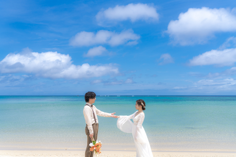 【沖縄本島・宮古島・石垣島どこでもOK】\憧れのビーチ&サンセット撮影♪/70カットを93,500円で★11月~1月も間に合う!