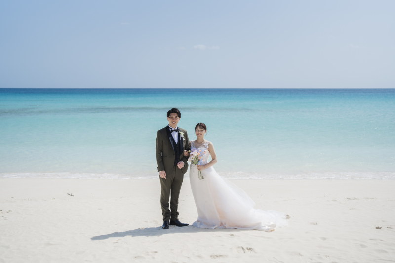 【宮古島】＼プロの美容アテンド同行の安心撮影♪*／68,200円で50カット！追加料金なしで衣裳選び放題！4～6月も間に合う！