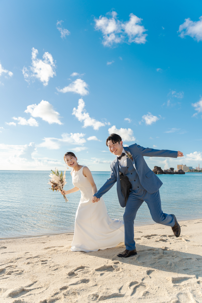 【沖縄本島_この夏だけの限定フォトプラン】／9月末までの撮影！ビーチ＆グリーンフォト50カット♪衣裳選び放題＆ヘアメイク全て込！