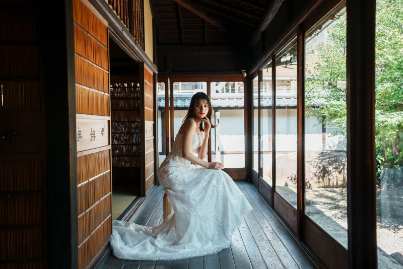 ソロウェディングフォト◆洋装×スタジオ30分撮影◆ 衣装・ヘアメイク・ブーケ・全データ付き