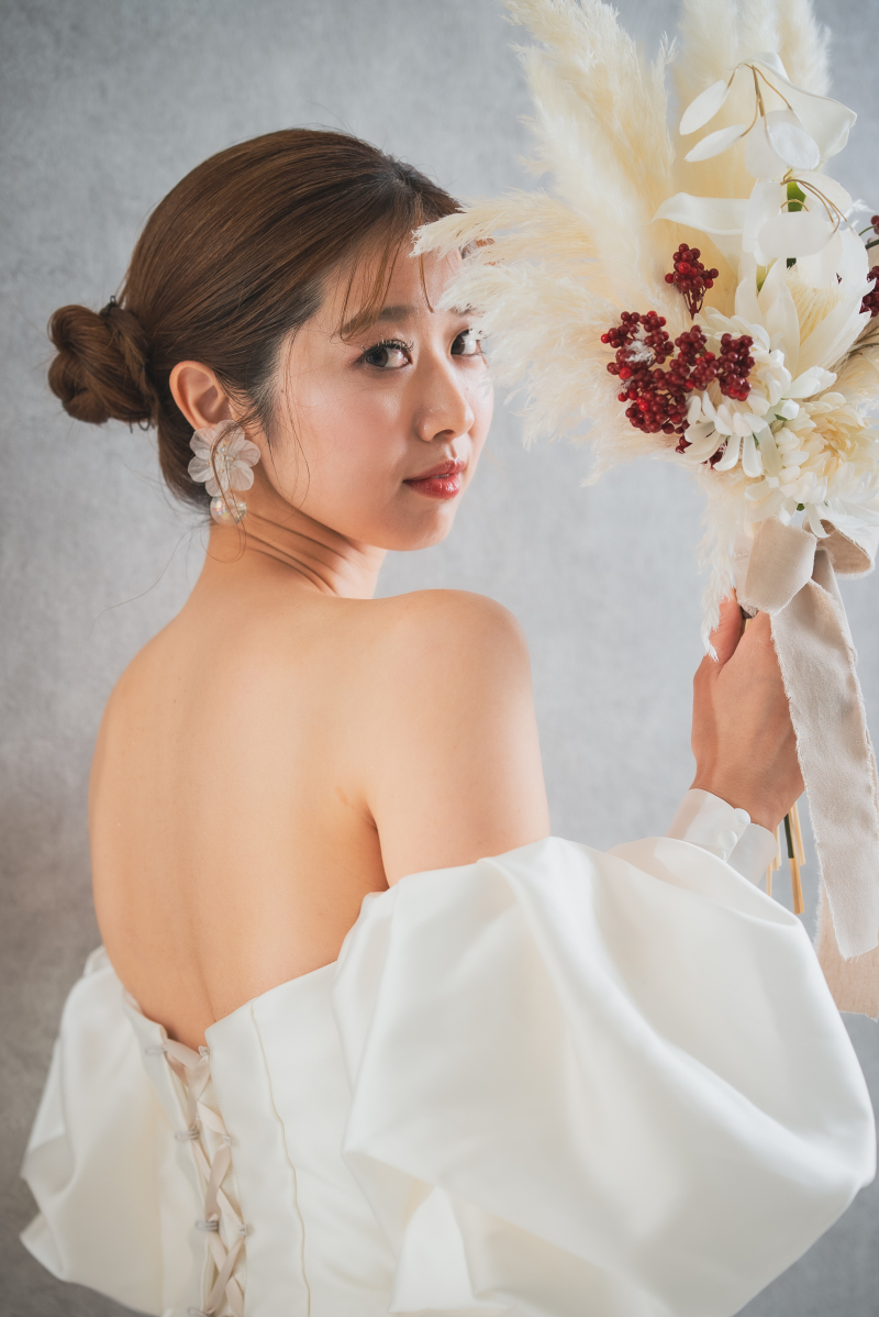 【平日限定】¥132,000▸¥99,000 洋装2着×スタジオ30分撮影◆衣装・ヘアメイク・ブーケ・全データ付き